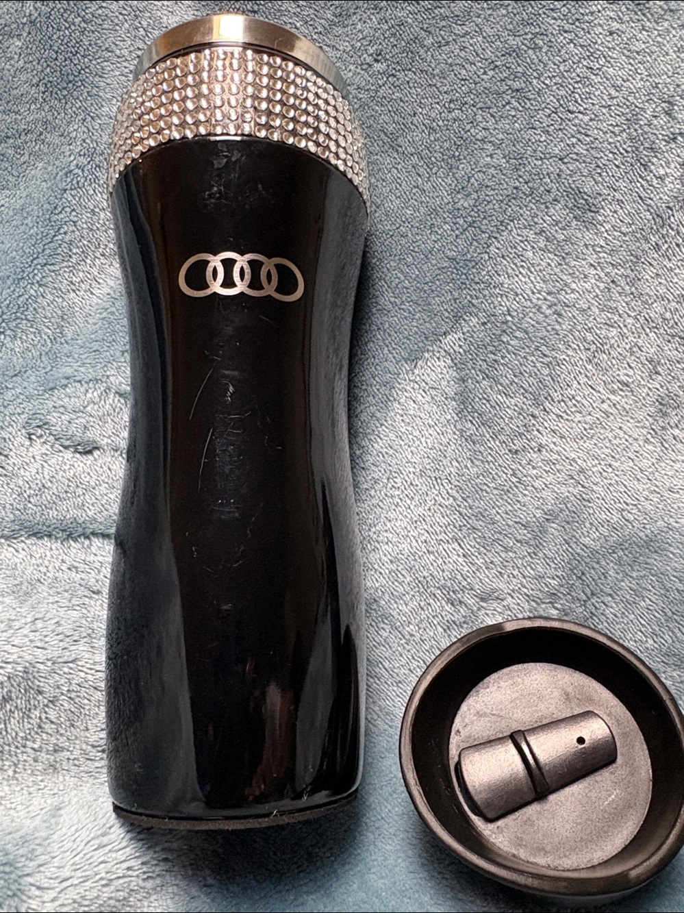 AUDI AUTO SET: Black Sparkles AUDI Travel Tumbler & AUDI Silvery Keychain.